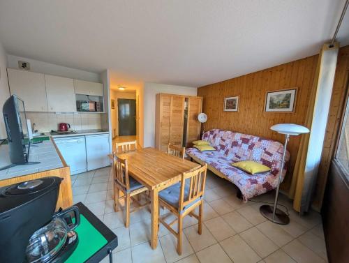 Résidence Ferme D'augustin - Batiment I - Appartement sur les pistes. Jolie vue. Parking résidence MAE-5394