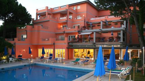 Versilia Palace Hotel