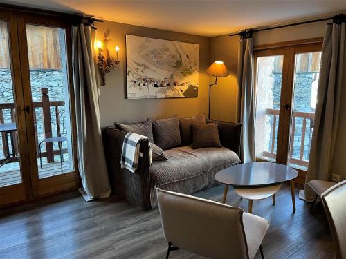 Résidence L'escarel - Chalet mitoyen pour 5 personnes à 150m du téléski MAE-4051