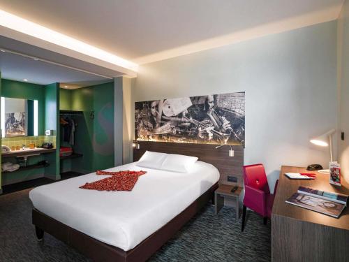 GREET LYON CONFLUENCE Room Type - Double Room "Pop"
