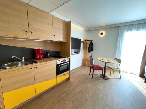 1 double bed