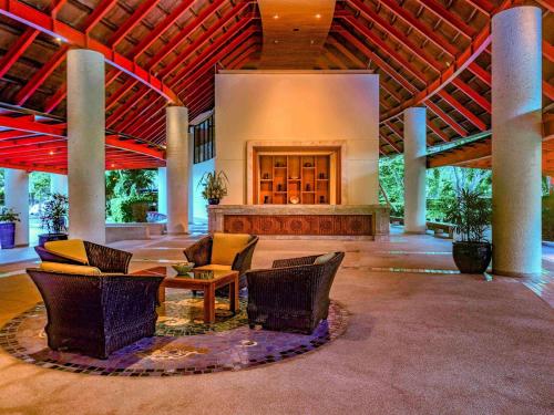 Facilities, Pullman Phuket Karon Beach Resort in Karon