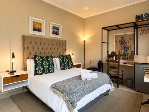 La Casa Blanca - Emmarentia, Johannesburg Room Type - Queen Room with Balcony