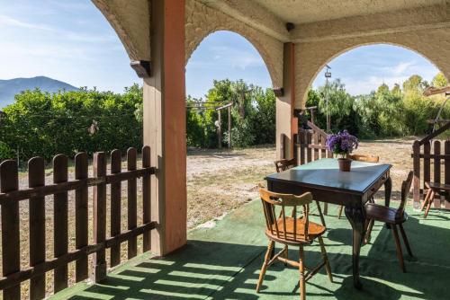 Appartamento in Villa Baronia in Ацеа