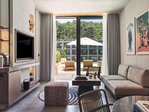 Hyde Bodrum - Ultra All Inclusive, Adult Only Room Type - Platinum One Bedroom Suite Hyde Bodrum - Ultra All Inclusive, Adult Only Room Type - Platinum One Bedroom Suite