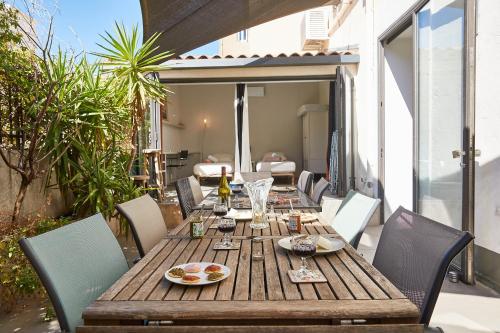 Appartement avec beaucoup de cachet central et calme
