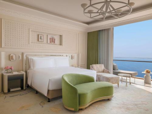 Zimmer mit 2 einzelbetten, seitlicher meerblick, balkon
