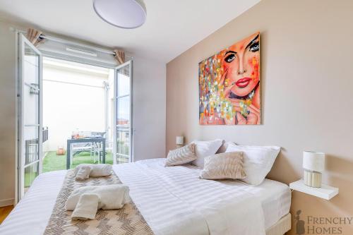 A 5-minute break from Disney, direct access to Paris