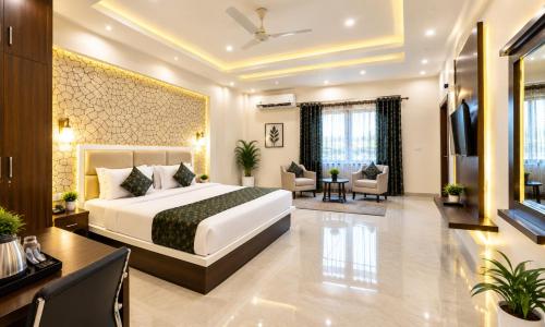Hotel Grand House - HSOT Restaurant - Near Taj