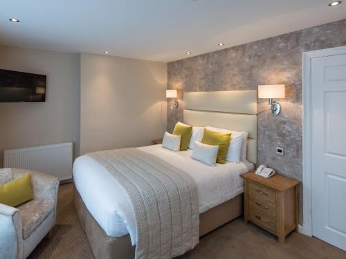 1 queen bed