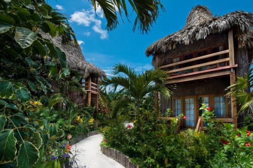Esterno, Ramon's Village Resort in San Pedro