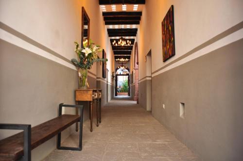 Clandestino Hotel
