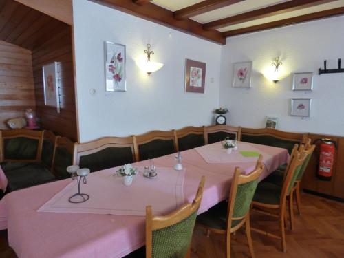 Pension Gasthof Zum Lamm