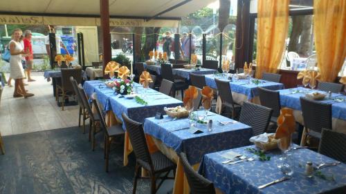 Restaurant, Affittacamere Villa Giulia in Moneglia