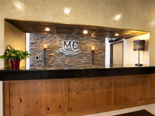 Miles City Hotel & Suites - 로비