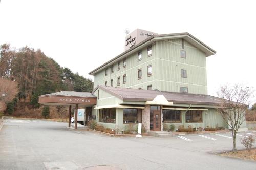 B&B Miyota - Hotel Route-Inn Court Karuizawa - Bed and Breakfast Miyota