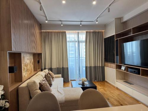 Premium Family Waterfront