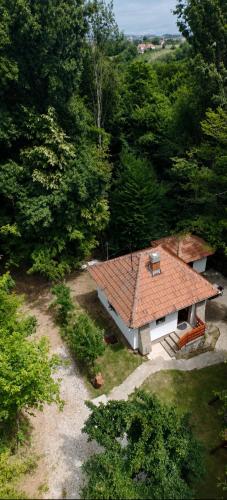 Šumarak Weekend House
