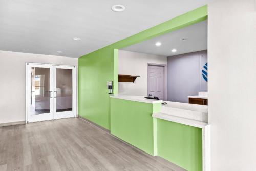 Előcsarnok, WoodSpring Suites South Houston Hobby in South Houston