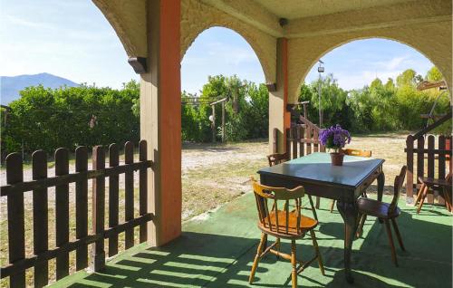 Зовнішній вигляд готелю, 2 Bedroom Nice Home In Marina Di Ascea in Ацеа
