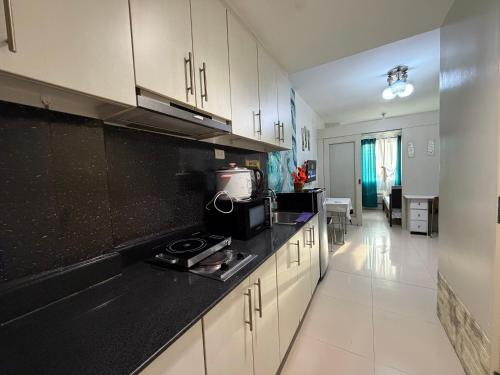 Sea Residences Sunset Point in Manila Bay
