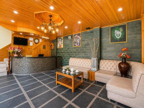 Hotel The Four Season By Hollywood Group, Manali in Vašistas