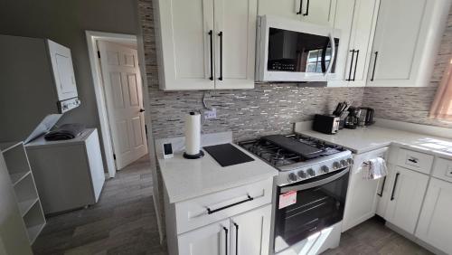 Konyha, Peaceful 1BR St Kitts Mountain Getaway in Ogees