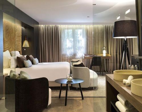hotel photo