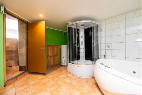 Urusel Hostel, Tallinn (photo 8)