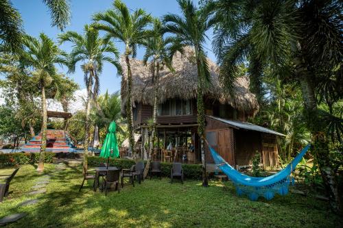 Casa Caribe Hotel in Rio Dulce
