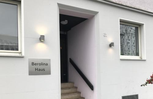 Bejárat, Berolina Haus in Düsseltal