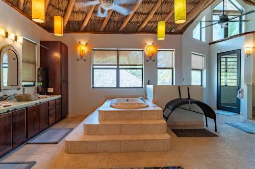 Casa Pisces in Ambergris Caye