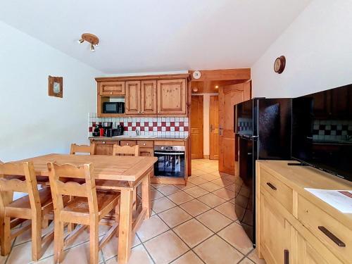 Appartement spacieux proche pistes - 6 pers. - FR-1-344-1354