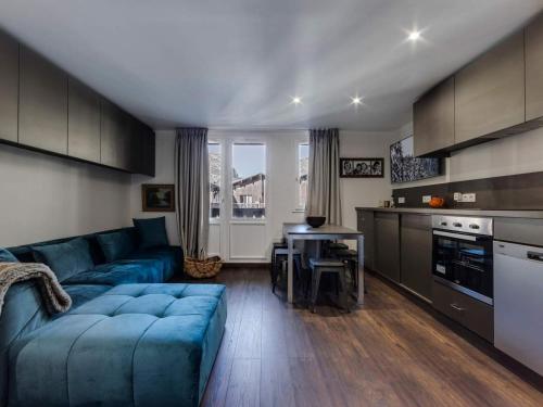 Appartement rénové avec parking - 4 pers. - FR-1-518-232