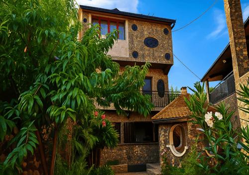 Hôtel le MIAMIAM GLOUGLOU (Hotel le MIAMIAM GLOUGLOU) in Antsirabe