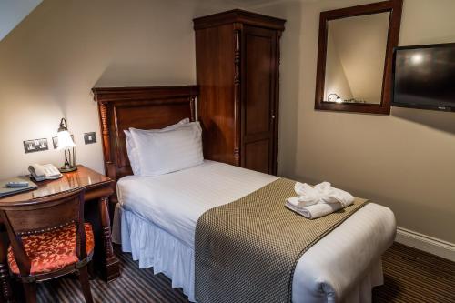 The Casa Hotel-Yateley Farnborough - image 7