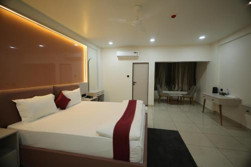 Hotel Sky Land