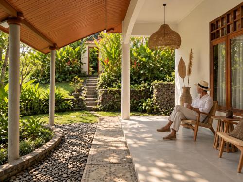 Sananda Aryani Room Type - Deluxe Bungalow with Garden View
