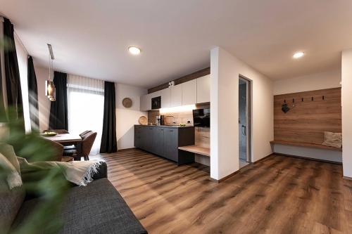 Wonga Apartments 2