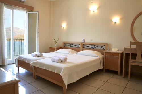 Mentor Hotel, Vathi (foto 8)