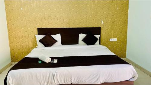 Hotel indore access - image 2