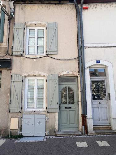 Le Cinq - Location saisonnière - Neufchâteau