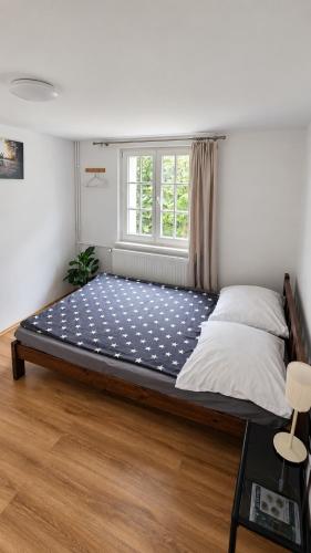 1 double bed
