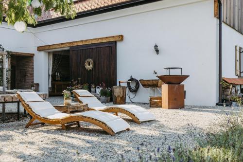 Der Hof am Wald in Maria Bild
