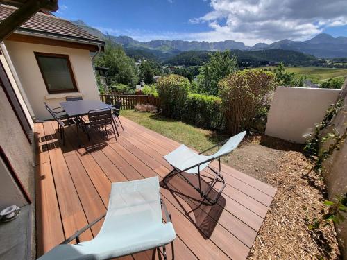 Bel appartement avec jardin et vue sur le Vercors