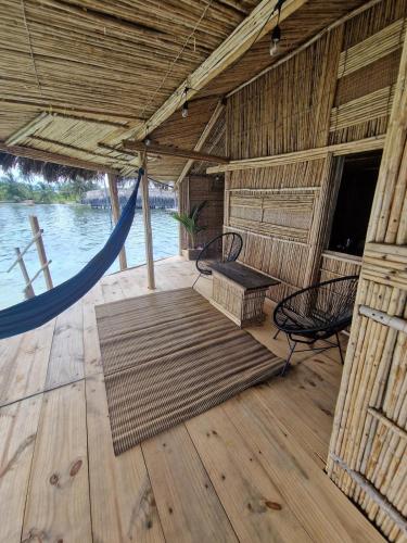 Overwater Paradise Cabin, AnsuBirya, San Blas in El Porvenir