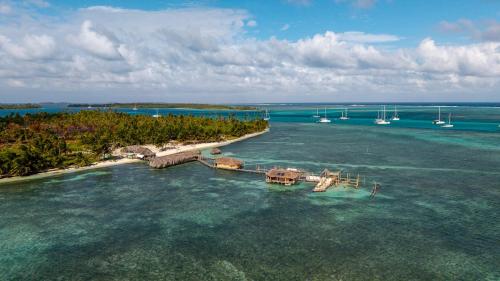 Overwater Paradise Cabin, AnsuBirya, San Blas in El Porvenir
