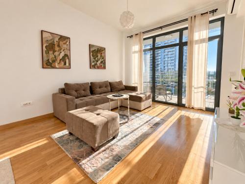 Modern Apartment in BW Parkview