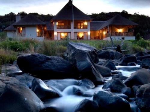 Hotelli välisilme, Komati Gorge Lodge in Waterval Boven