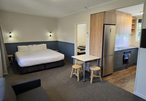 Rakaia River Holiday Park and Motels